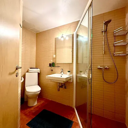 Luxury Suites Roseni 12 By Rikas Hotels *